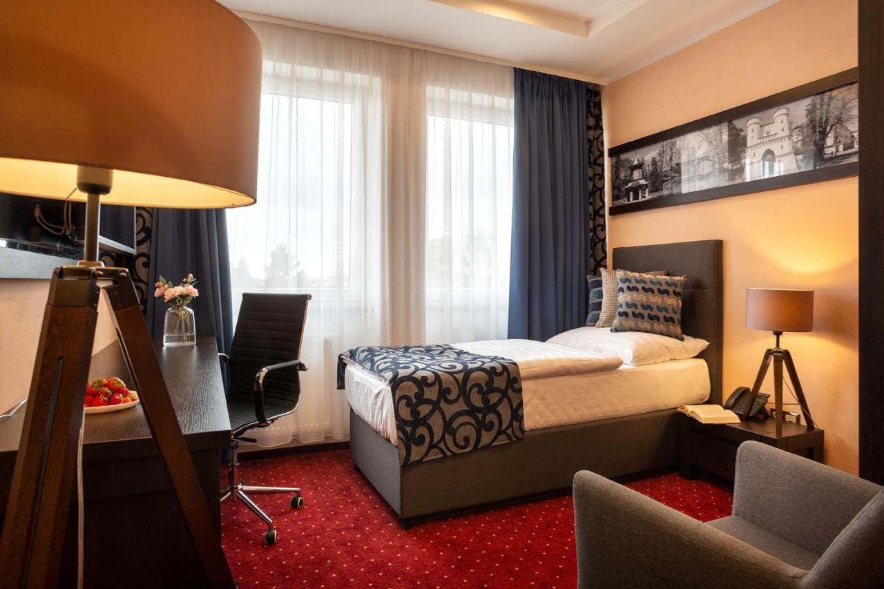 Hotel Na Vyvoji 4*